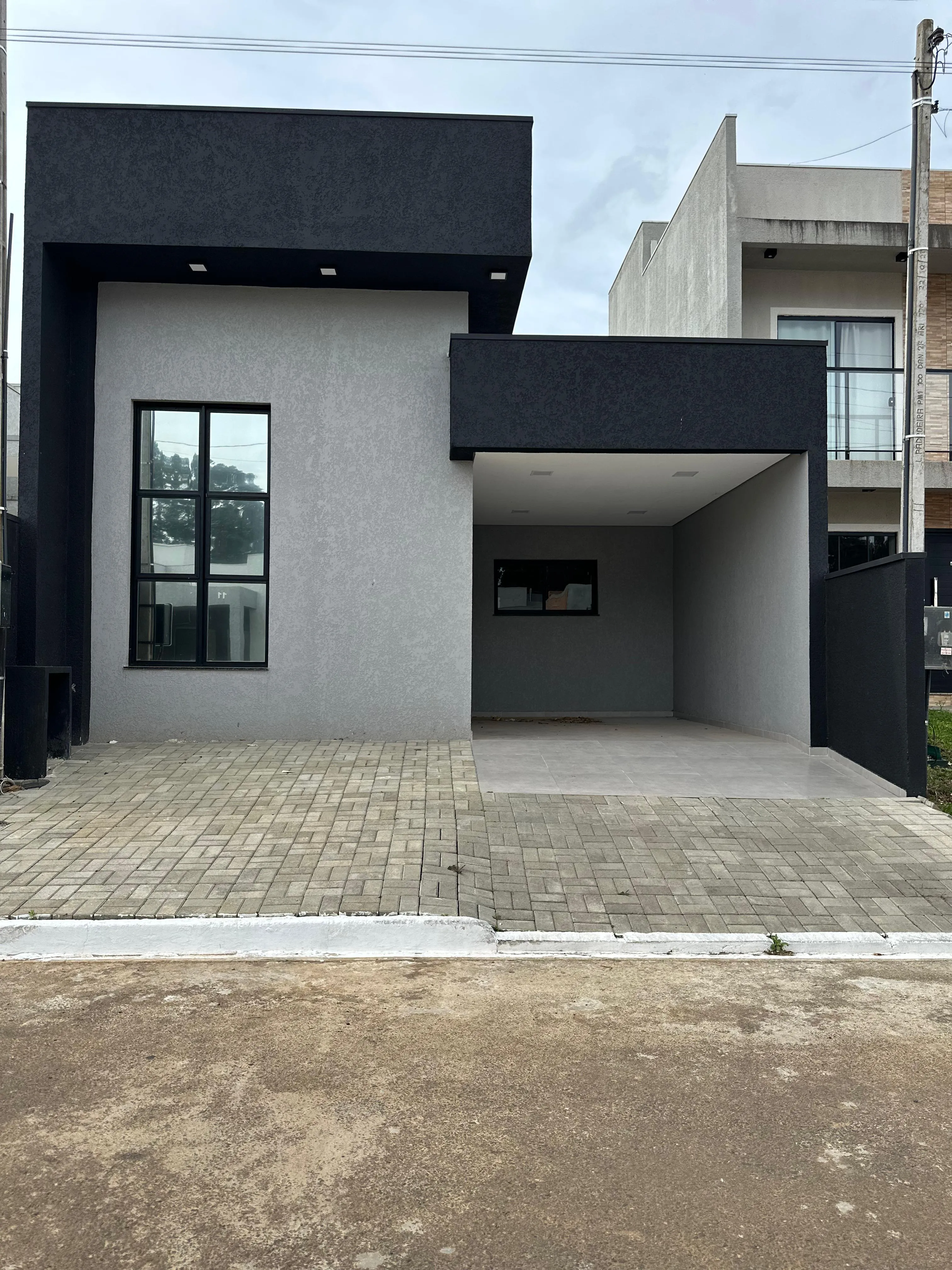 Casa à Venda no Condomínio Vista do Vale